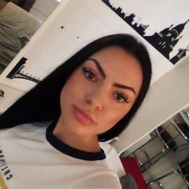 Angelika, 18 ans, Inzinzac-Lochrist