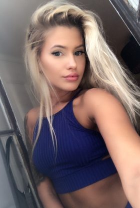 Josephine, 18 ans, Saint-Denis