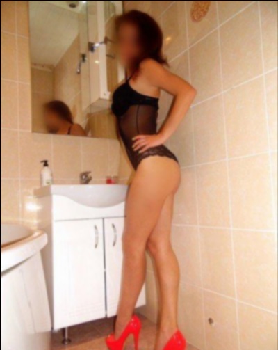 Lena, 24 ans, Brive-la-Gaillarde